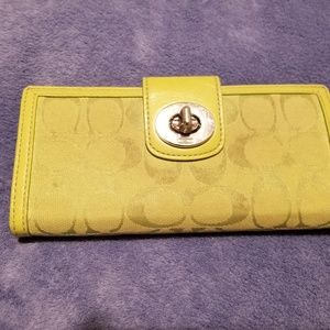 Coach - chartreuse green check size wallet